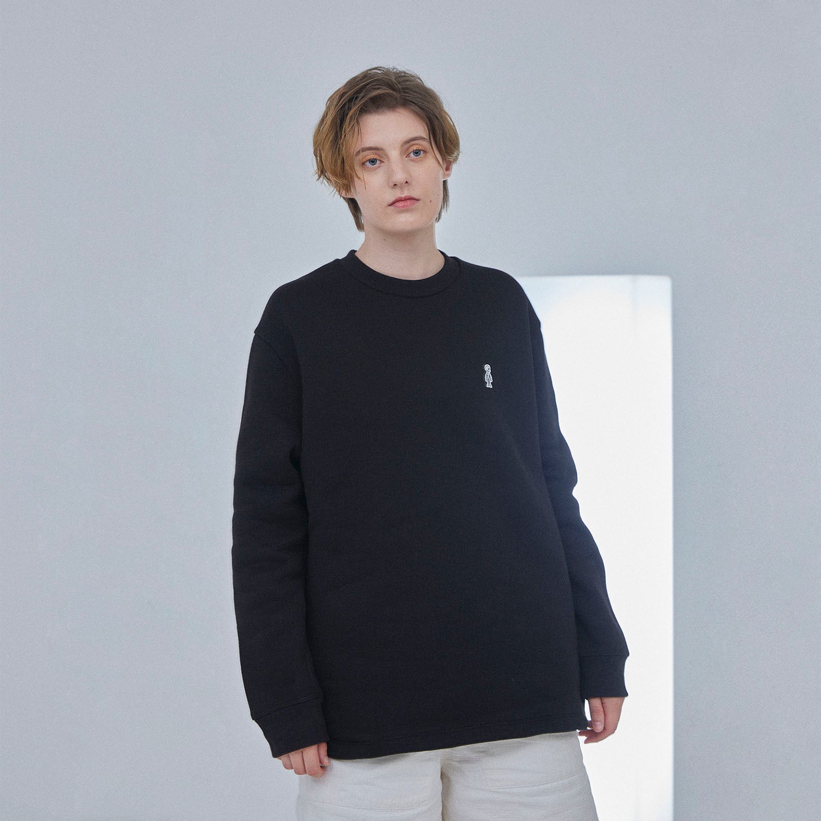 ニューヒューマドレススウェットシャツ #WHITE