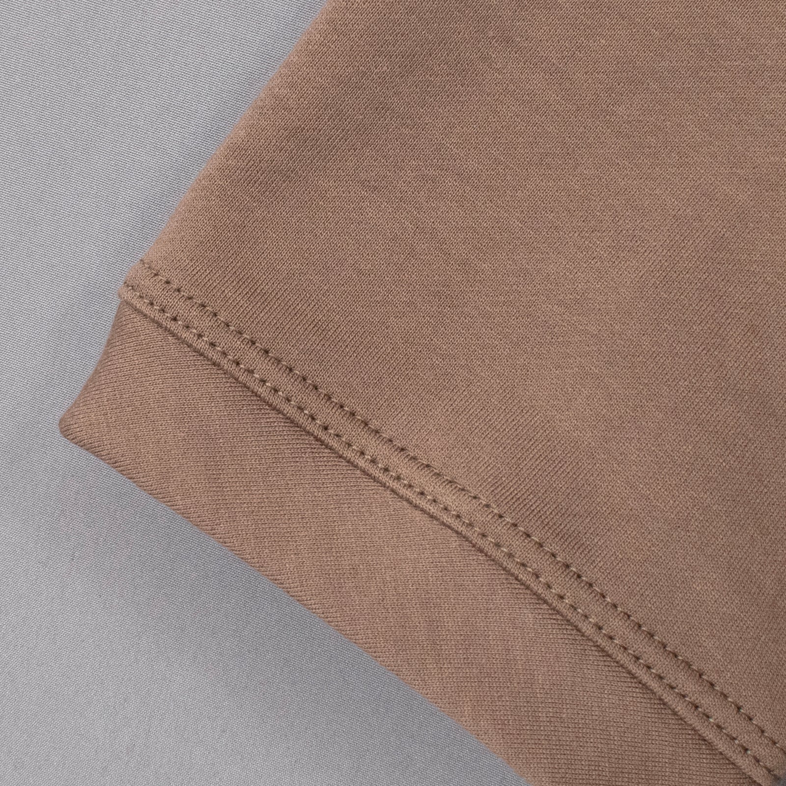 ニューアーバンドレススウェットシャツ / New Urban Dress Sweatshirt #BROWN