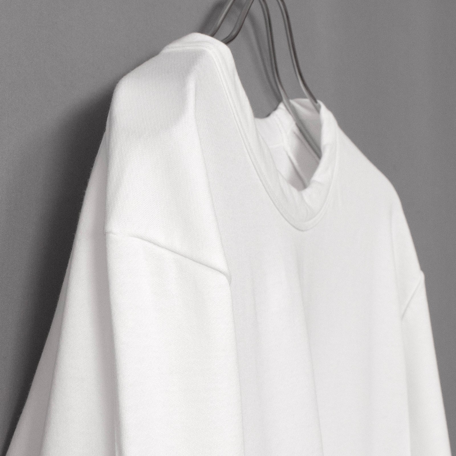 ニューアーバンドレススウェットシャツ / New Urban Dress Sweatshirt #WHITE