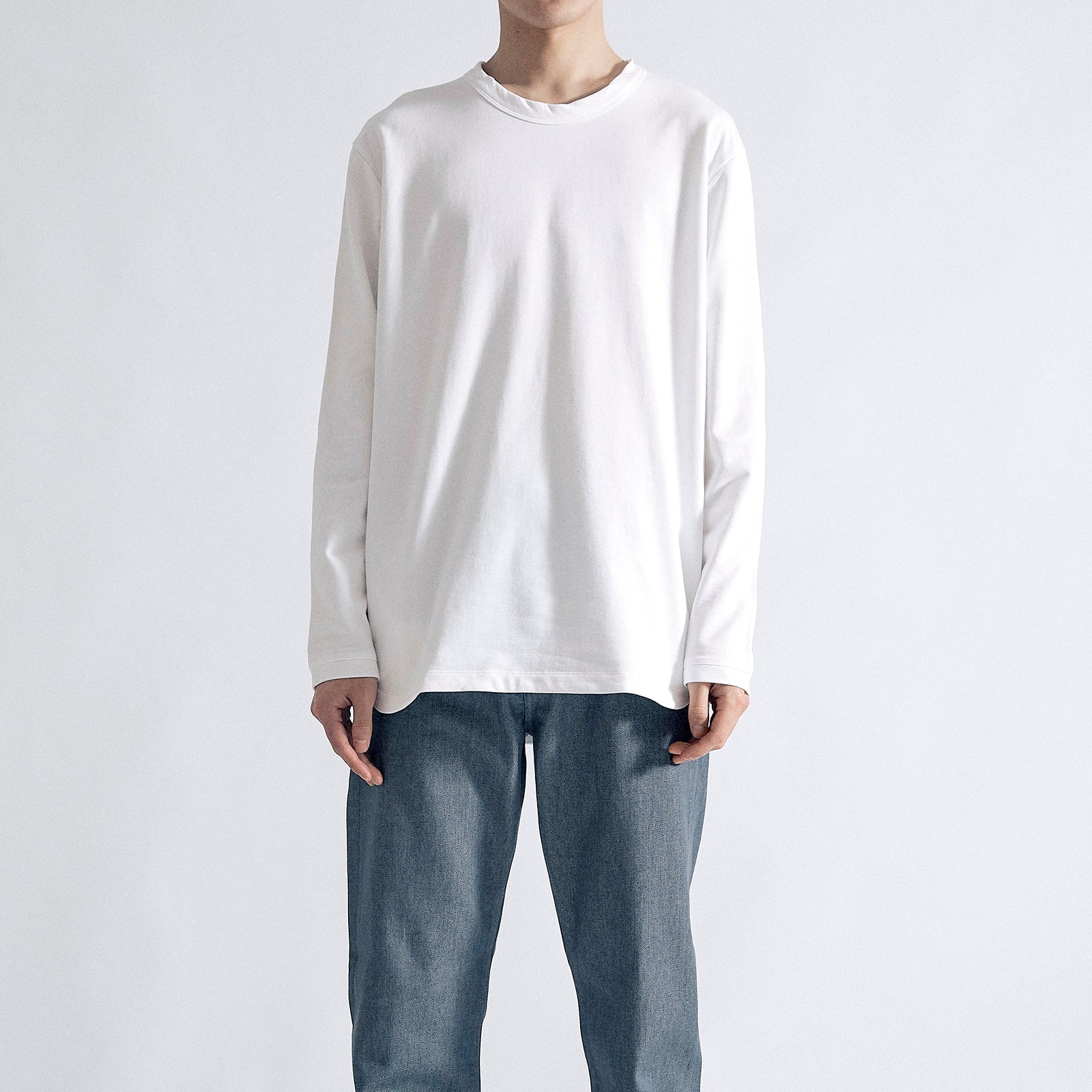 ニューアーバンドレススウェットシャツ / New Urban Dress Sweatshirt #WHITE