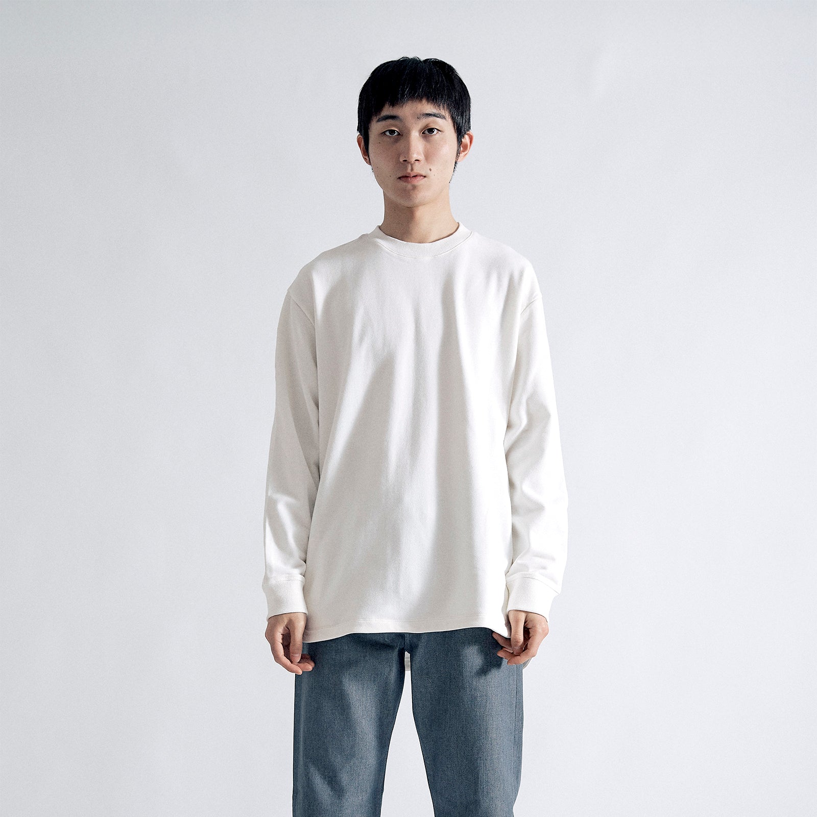 ユージュアルドレススウェットシャツ / Usual Dress Sweatshirt #WHITE