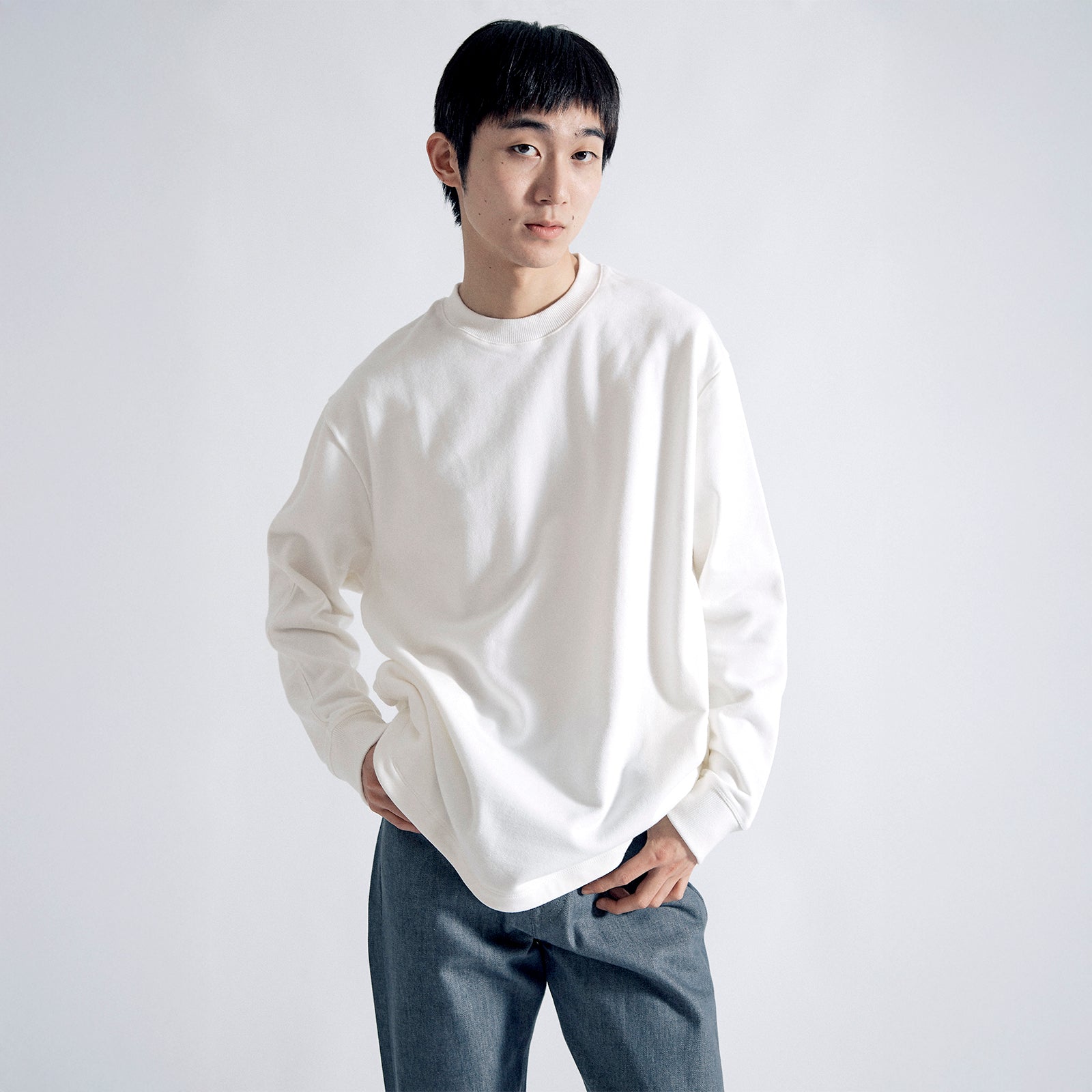 ユージュアルドレススウェットシャツ / Usual Dress Sweatshirt #WHITE