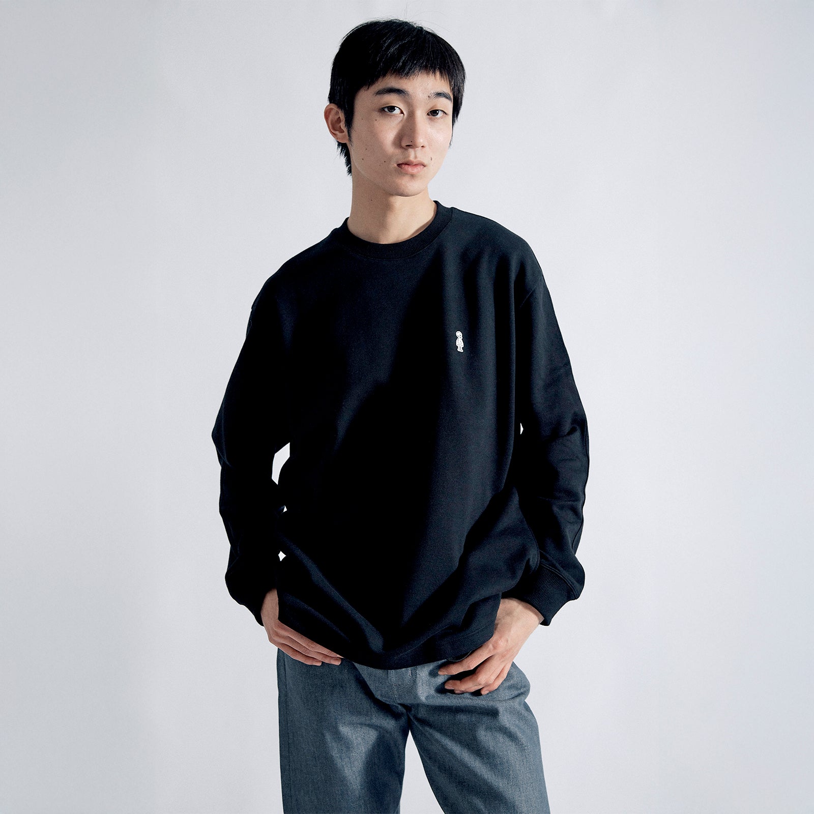 ヒューマドレススウェットシャツ #BLACK